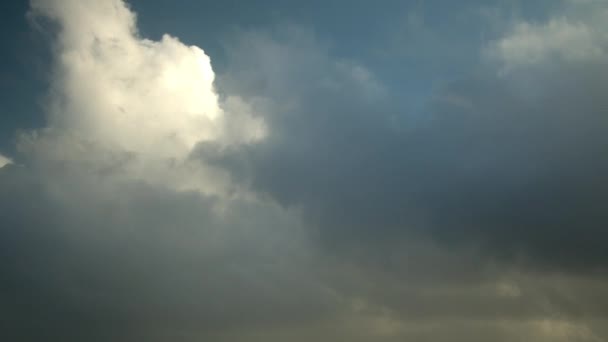 Хмари Дощу Дрейфують Небу Великій Швидкості Відеочасовий Розрив Кумульські Хмари — стокове відео