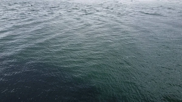 穏やかな海の表面 フルフレーム 風景を展開します 水の体 — ストック写真