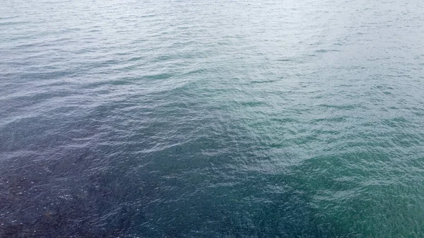 穏やかな海 フルフレーム 風景を展開します 水の体 — ストック写真