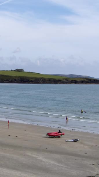 County Cork Irland August 2022 Ein Berühmter Irischer Strand Inchydoney — Stockvideo
