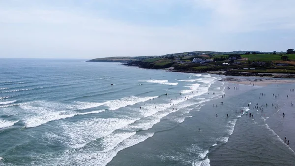 Muchos Irlandeses Playa Inchydoney Día Verano Vista Superior Paisaje Costero —  Fotos de Stock