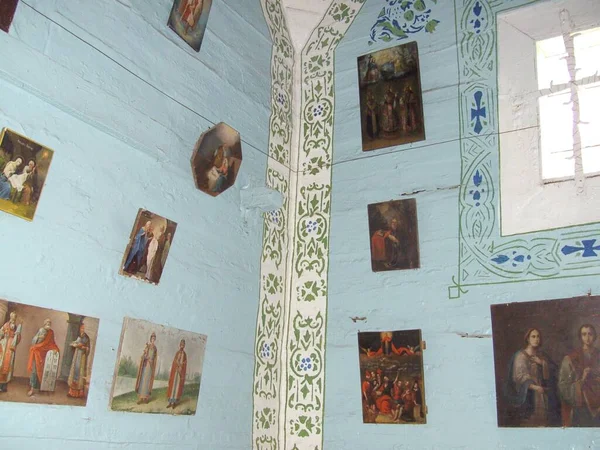Pereyaslav Ucraina Giugno 2007 Vecchie Icone Sulle Pareti Uno Dei — Foto Stock