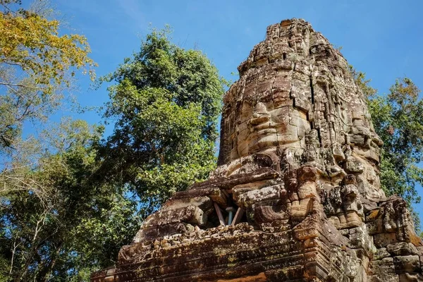 Medieval Khmer Architecture Stone Statue Portrait Man Tower Prohm Temple — Stock Photo, Image