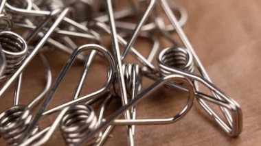 Mutfak metal klipsi yiyecekleri poşetlerde depolamak için.