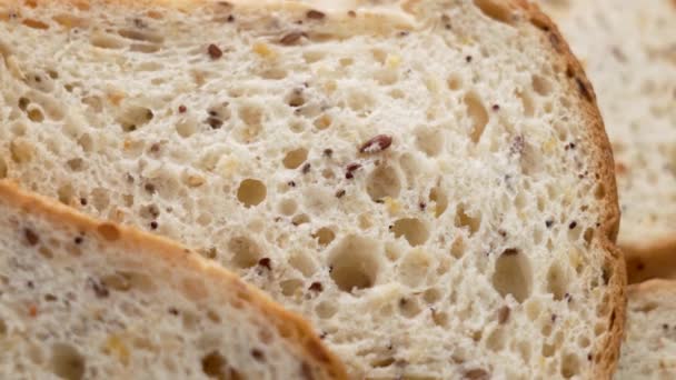无麸质的切片白面包 种子为独身症患者 食用健康食品 — 图库视频影像