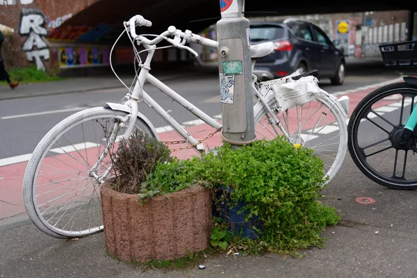 Colonia Alemania Marzo 2023 Ghost Bike Roadside Memorial Ciclista Muerto — Foto de Stock