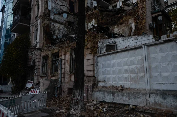 Oorlog Oekraïne Gevolgen Van Een Russische Raketaanval Vernietiging Schade Het — Stockfoto
