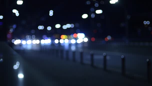 Gece Şehirdeki Trafik Işıklarının Görüntüleri Stok Video