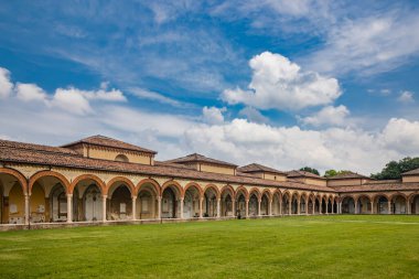 Ferrara, Emilia Romagna, İtalya. Bahçeler, mimari, tarihi binalar, sanat ve tarihle dolu Ferrara Charterhouse anıtı. UNESCO Dünya Mirası Alanı.