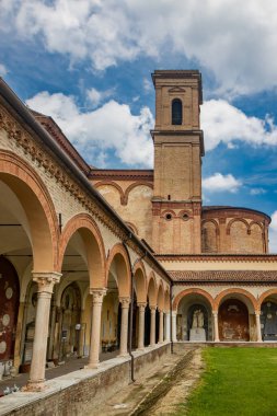 Ferrara, Emilia Romagna, İtalya. Bahçeler, mimari, tarihi binalar, sanat ve tarihle dolu Ferrara Charterhouse anıtı. UNESCO Dünya Mirası Alanı.
