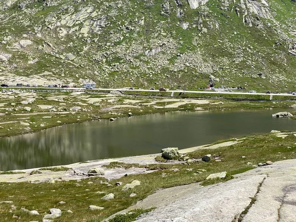 Nyári Hangulat Névtelen Tavak Svájci Alpesi Területén Szent Gotthard Hágó — Stock Fotó