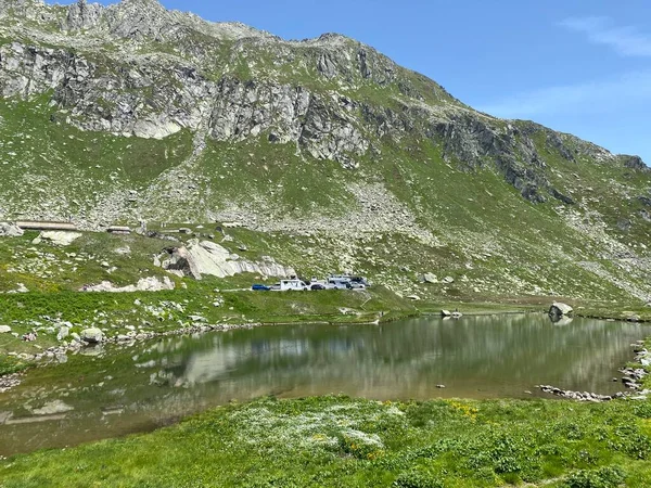 Atmosfera Estiva Sul Lago Dei Monti Lago Dei Monti Nella — Foto Stock