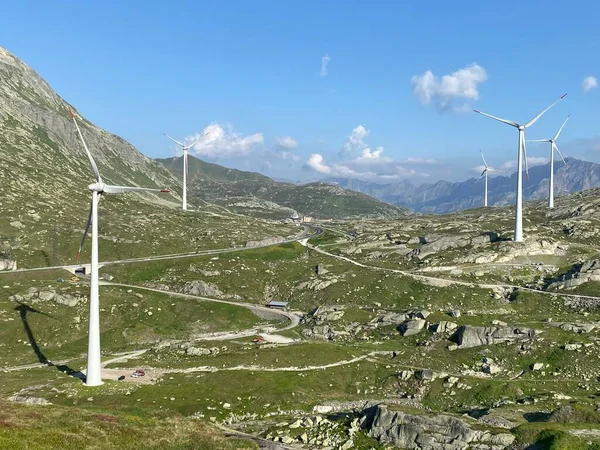 Farma Wiatrowa Gotthard Lub Windpark Gotthard Alpejskim Obszarze Górskim Przełęczy Obrazy Stockowe bez tantiem