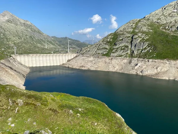 Штучне Водосховище Lago Lucendro Або Акумулююче Озеро Lucendro Швейцарському Альпійському — стокове фото