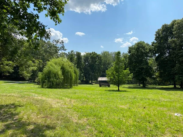 stock image Park of the Pejacevic castle in Nasice or park next to the Pejacevic family castle - Slavonia, Croatia (Park dvorca Pejacevic u Nasicama ili Perivoj uz dvorac obitelji Pejacevic, Nasice - Slavonija, Hrvatska)