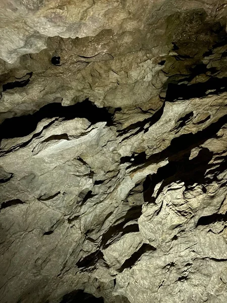 Σπήλαιο Muzeva Hisa Στο Σημαντικό Τοπίο Του Φαραγγιού Του Διαβόλου — Φωτογραφία Αρχείου
