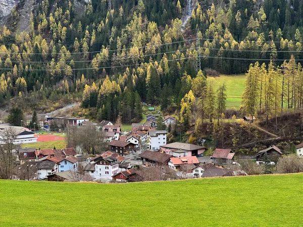 Alpine Mountain Village Vaettis Taminatal Vaettnertal River Valley Canton Gallen — Stock Photo, Image