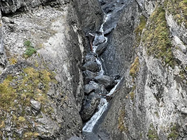 Безнадійні Водоспади Каскади Долині Кальфейсталь Тектонічній Арені Юнеско Сардона Unesco — стокове фото