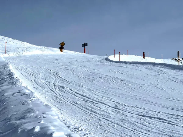 Tolle Sport Freizeit Winterloipen Zum Skifahren Und Snowboarden Alpinen Schweizer — Stockfoto