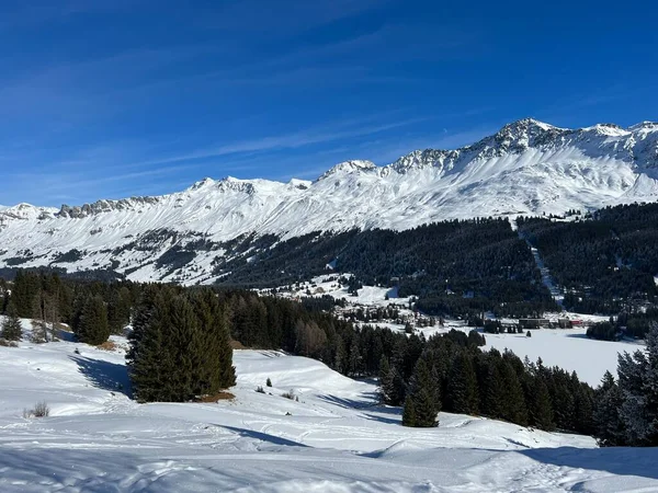 stock image A fairytale winter atmosphere and a magnificent panorama on the mountine tourist resorts of Valbella and Lenzerheide in the Swiss Alps - Canton of Grisons, Switzerland (Schweiz)