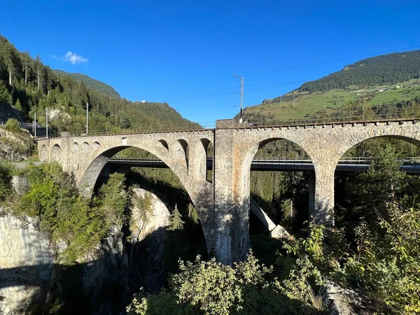 Viaducto Solís Del Ferrocarril Rhaetiano Soliser Viadukt Solisbrucke Oder Solisbruecke — Foto de Stock