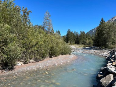 Albula Nehri veya Alvaneu Bad (Alvagni Bogn) - İsviçre (Kanton Graubuenden, Schweiz) Kantonu)