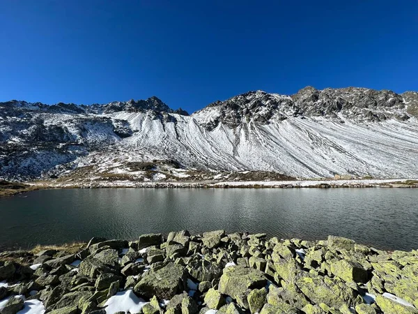 Μια Μικρή Αλπική Λίμνη Lai Nair Μαύρη Λίμνη Schwarzer See — Φωτογραφία Αρχείου