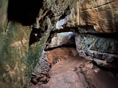 St. Beatus mağaraları - Thun Gölü (St. Beatus-Hohlen - das Naturwunder am Thunersee oder St. Beatus-Hoehlen), Interlaken - Bern Kantonu, İsviçre / Schweiz
