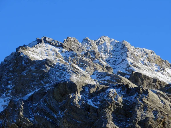 První Sníh Skalnatém Vrcholu Plattenflue 3012 Pohoří Ducankette Švýcarských Alpách — Stock fotografie