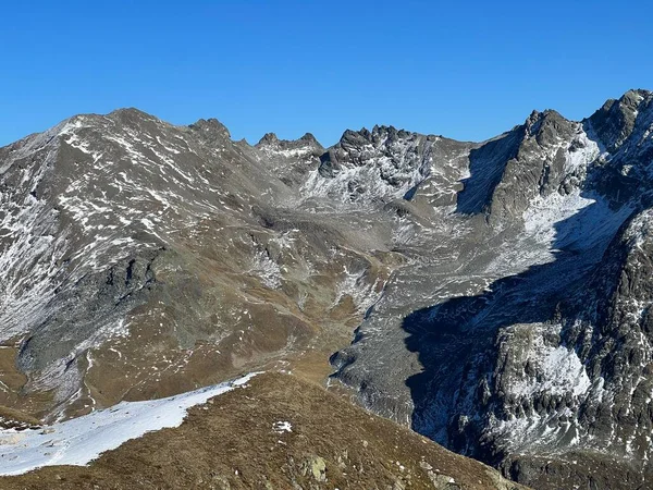 Прекрасна Осіння Панорама Альпійської Долини Валь Ґріалеч Струмок Ауа Ґріалеч — стокове фото