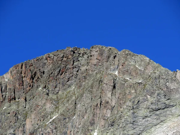 Sziklás Hegycsúcs Piz Radont Vagy Piz Radoent 3064 Albulai Alpokban — Stock Fotó