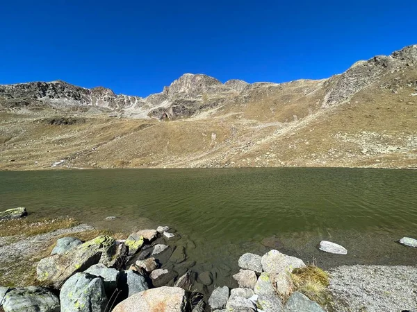 Wysokie Alpejskie Jezioro Furggasee Furgga Lake Lub See Furggasee Górzystym — Zdjęcie stockowe