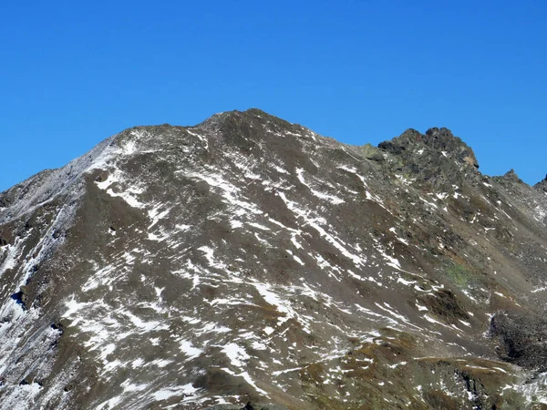 Montagna Rocciosa Piz Arpschella 3031 Nel Massiccio Delle Alpi Dell — Foto Stock