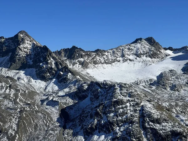 First Snow Rocky Mountain Peaks Piz Sarsura Pitschen 3132 Piz — Stock Photo, Image