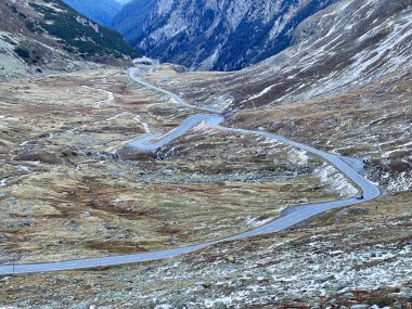 İsviçre Alpleri 'nde Fluelapass, Fluela Geçidi veya Pass dal Fluela), İsviçre' nin Grisons Kantonu (Kanton Graubuenden, Schweiz)