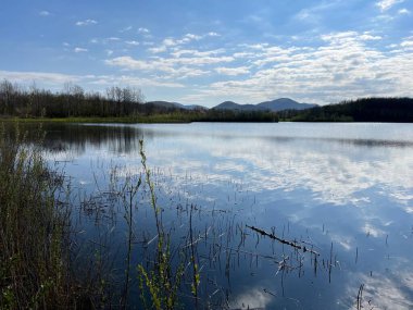 St. Rok Gölü - Kozjan Gölü - Sveti Rok Gölü - Reservoir Gölü Opsenica - Velebit Doğa Parkı, Hırvatistan (Jezero Sv. Rok - Jezero Kozjan, Akumulacijsko jezero Opsenica - Park prirode Velebit, Hrvatska)