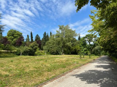 Nordheim Mezarlığı Parkı veya Parkı - Park des Nordheimer Friedhofs oder Friedhofspark Nordheim - Zürih veya Zuerich, İsviçre / Schweiz