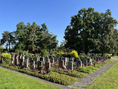 Affoltern Mezarlığı (Affoltern Mezarlığı) veya Cimetiere Affoltern Oder Friedhof Affoltern - Zürih veya Zuerich, İsviçre (Schweiz)