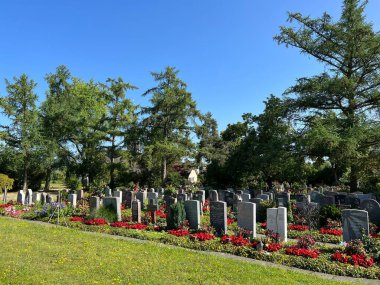 Affoltern Mezarlığı (Affoltern Mezarlığı) veya Cimetiere Affoltern Oder Friedhof Affoltern - Zürih veya Zuerich, İsviçre (Schweiz)
