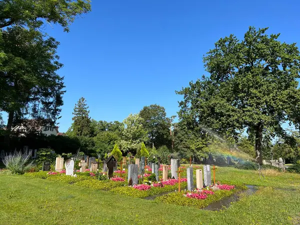 Affoltern Cemetery Cemetery Affoltern Cimetiere Affoltern Oder Friedhof Affoltern Цюрих — стоковое фото