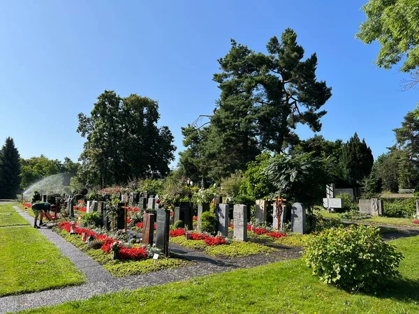 Cementerio Affoltern Cementerio Affoltern Cimetiere Affoltern Oder Friedhof Affoltern Zurich —  Fotos de Stock