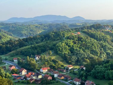 Hırvat Zagorje - Hırvatistan (Panoramski, Balonom iznad Hrvatskog Zagorja - Hrvatska)