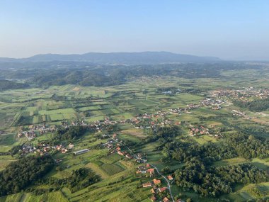 Hırvat Zagorje - Hırvatistan (Panoramski, Balonom iznad Hrvatskog Zagorja - Hrvatska)