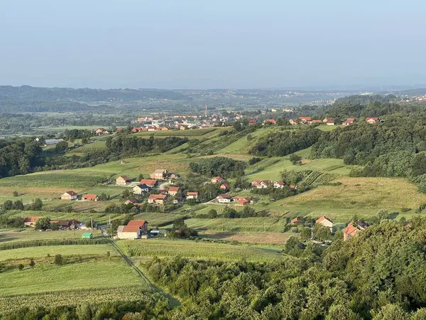 Hırvat Zagorje - Hırvatistan (Panoramski, Balonom iznad Hrvatskog Zagorja - Hrvatska)