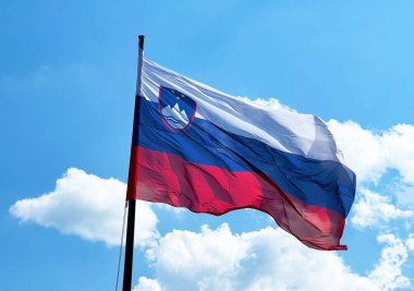 Slovenya Cumhuriyeti Ulusal Bayrağı (Slovenya ulusal bayrağı) - Milliyetçi bayrağımız (Slowenische Nationalflagge) - Slovenska narodna zastava