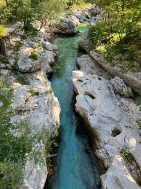 The Small Soca Gorge (Slovenya) - Kleine Soca-Schlucht oder Kleinen Soca-Troge (Kleinen Soca-Troege, Slowenien) - Mala korita Soce (Slovenija Soce))