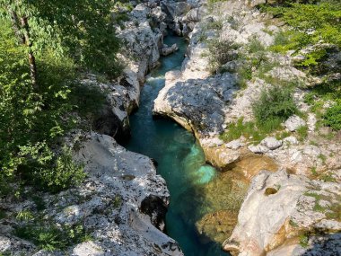 The Small Soca Gorge (Slovenya) - Kleine Soca-Schlucht oder Kleinen Soca-Troge (Kleinen Soca-Troege, Slowenien) - Mala korita Soce (Slovenija Soce))