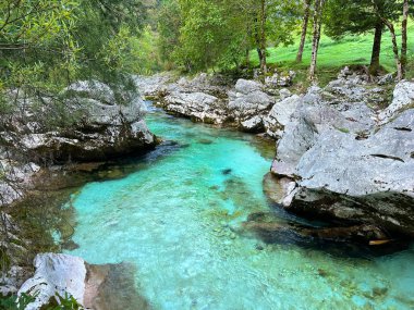 The Small Soca Gorge (Slovenya) - Kleine Soca-Schlucht oder Kleinen Soca-Troge (Kleinen Soca-Troeg, Slowenien) - Mala korita Soce (Slovenija Soce))