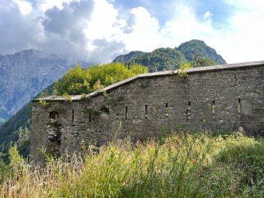Trdnjava Predel (Passsperre Predil, Depot Oberbreth, Depot Predil), Log pod Mangartom, Slovenya - Fortification Predel, Slovenya - Fortificazione sul Predel