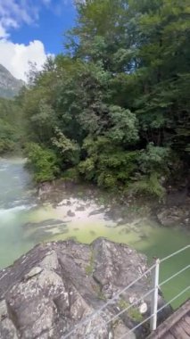 Brjeka yaya köprüsü, Bovec (Triglav Ulusal Parkı, Slovenya) - Die Fussgaengerbruecke Brjeka ueber die Fluss Soca, Bovec (Triglav-Nationalpark, Slowenien) - Brv Brjeka, Bovec (Triglavski narodni parkı, Slovenya)